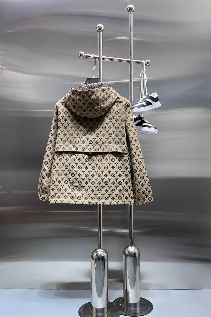 Louis Vuitton Outwear